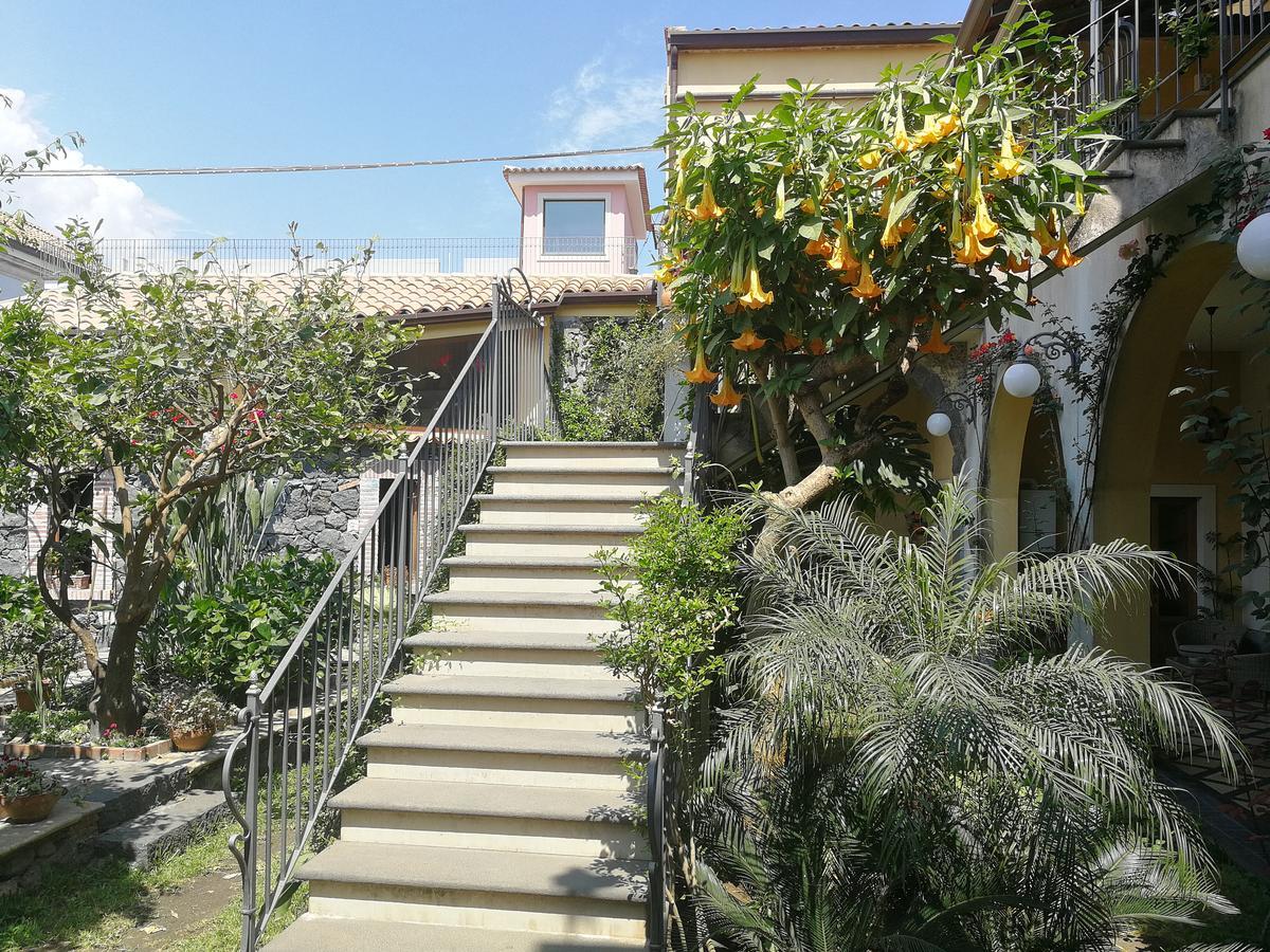 La Baronessa B&B Riposto Exterior photo